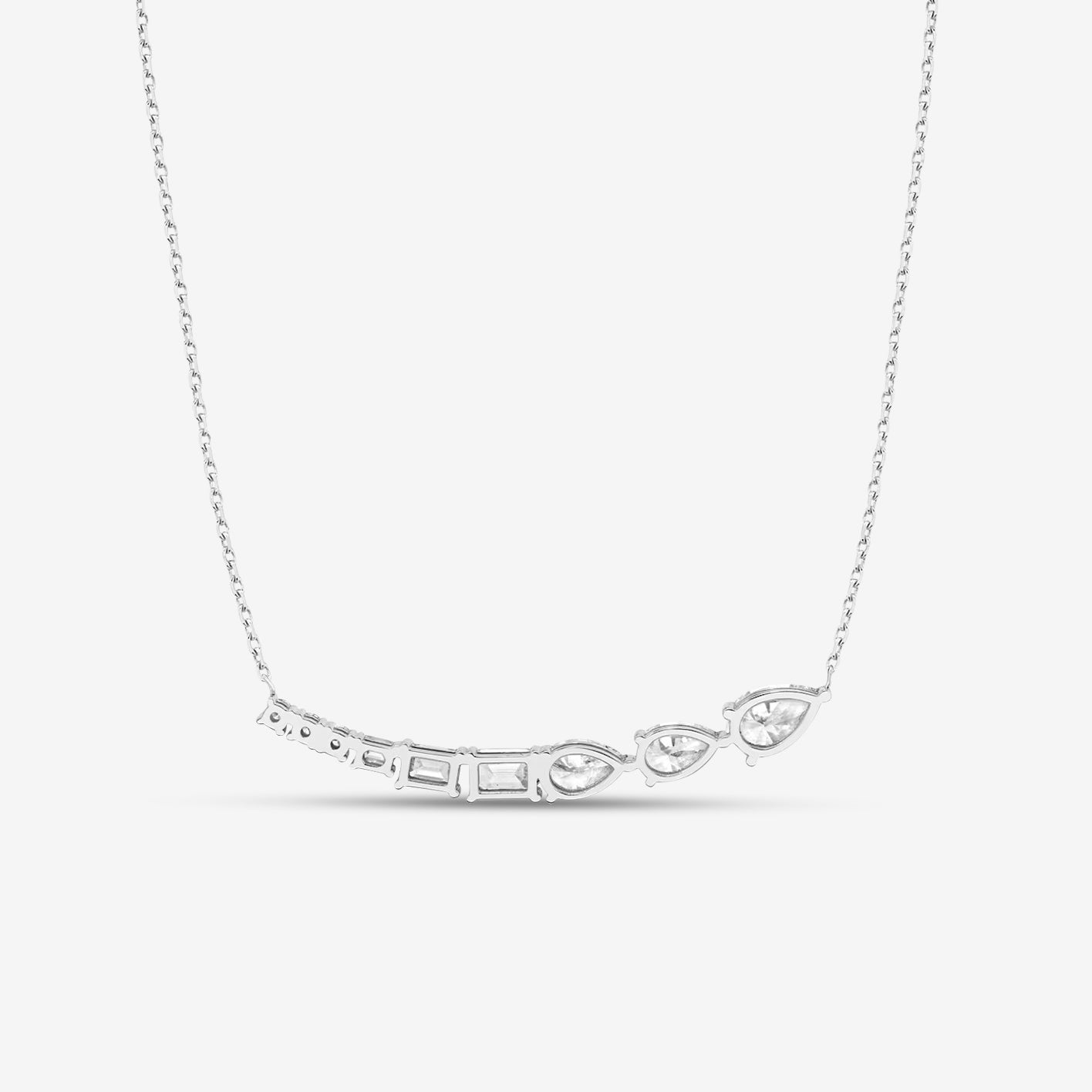 Lysavine Necklace